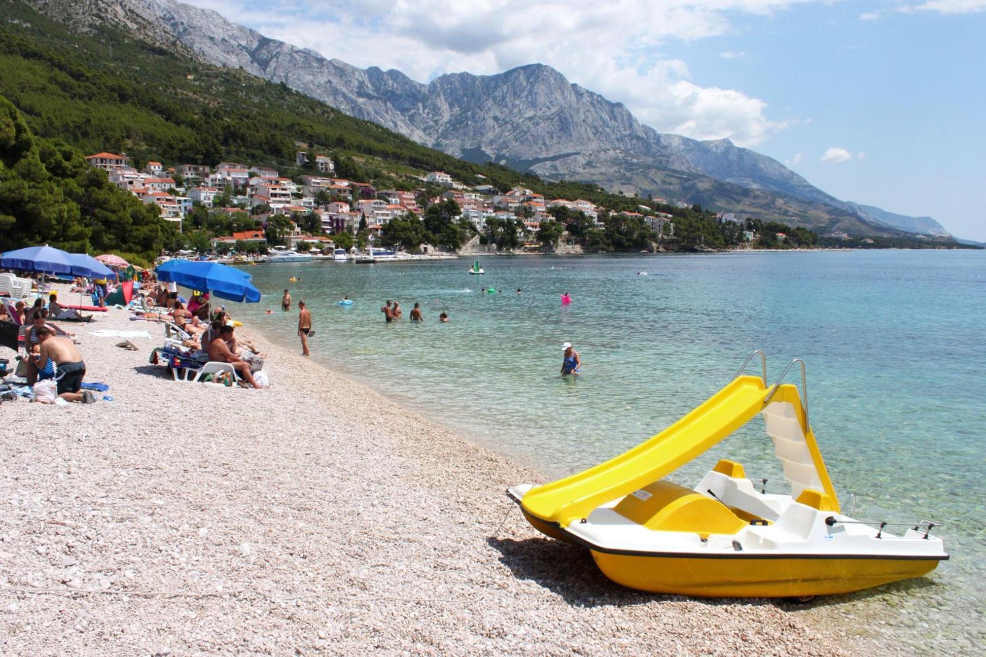 Apartments With A Parking Space Brela, Makarska - 16596 Exterior foto